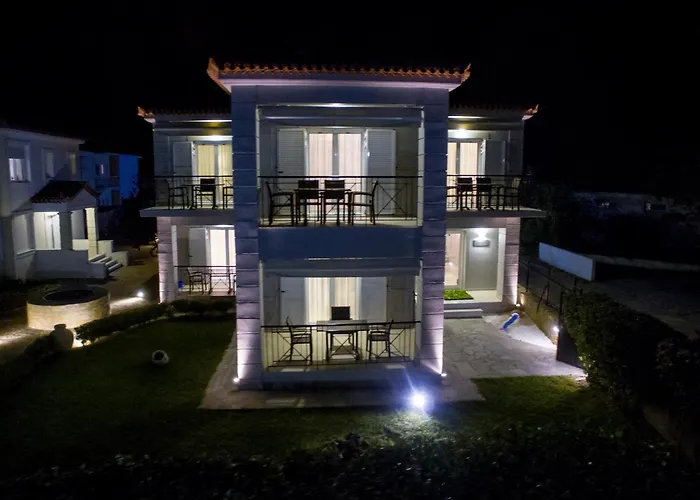 Hotel apartamentowy Enpy Finikounda